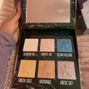 Supreme Frost Pro Palette